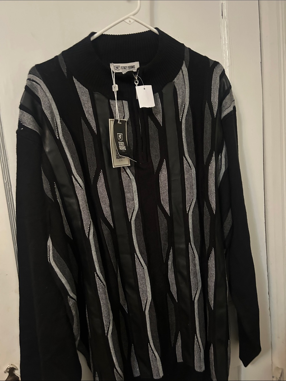 Stacy Adams Black and Gray Vertical Panel Zip Sweater